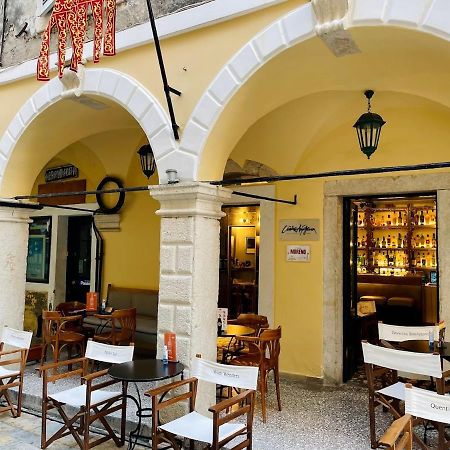 Mary'S Melodies At Corfu Old Town Bagian luar foto